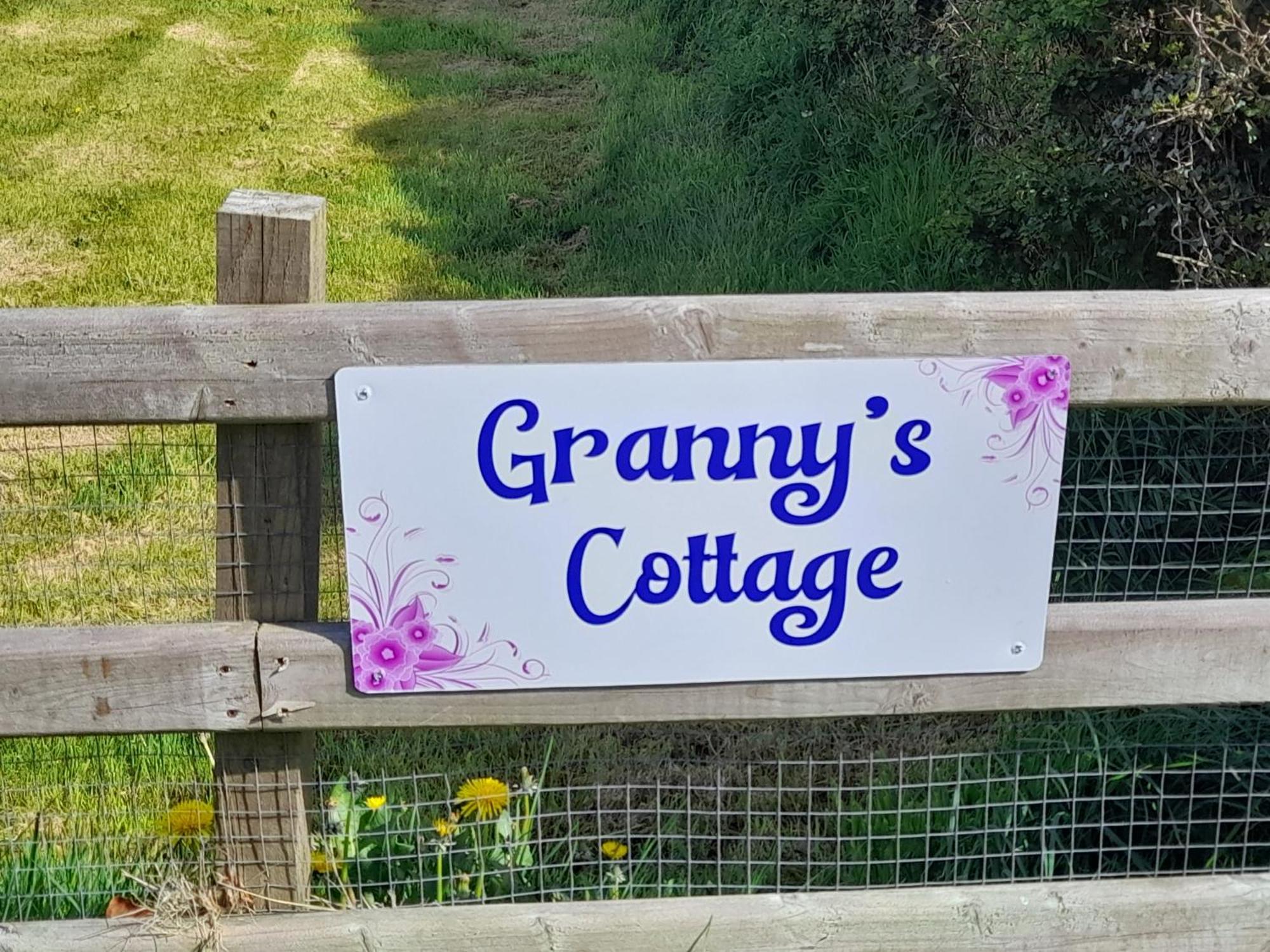Granny'S Cottage, A Lovely Lakeside Cottage Donegal Town Luaran gambar